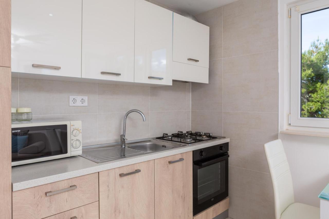 Estella Apartment *